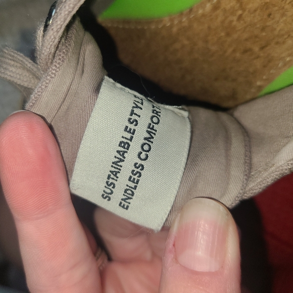 Cariuma women's low canvas sneaker size 7.5 - Picture 7 of 8